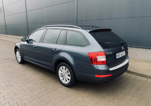 Skoda Octavia cena 53500 przebieg: 185700, rok produkcji 2015 z Warszawa małe 211